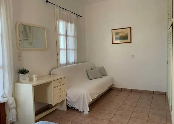 Mediterranean Nyaraló